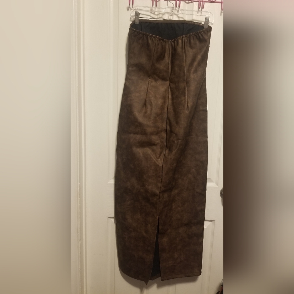 NWOT Prettylittlething Shape Brown Washed Effect Faux Leather Size 6 - Picture 9 of 14